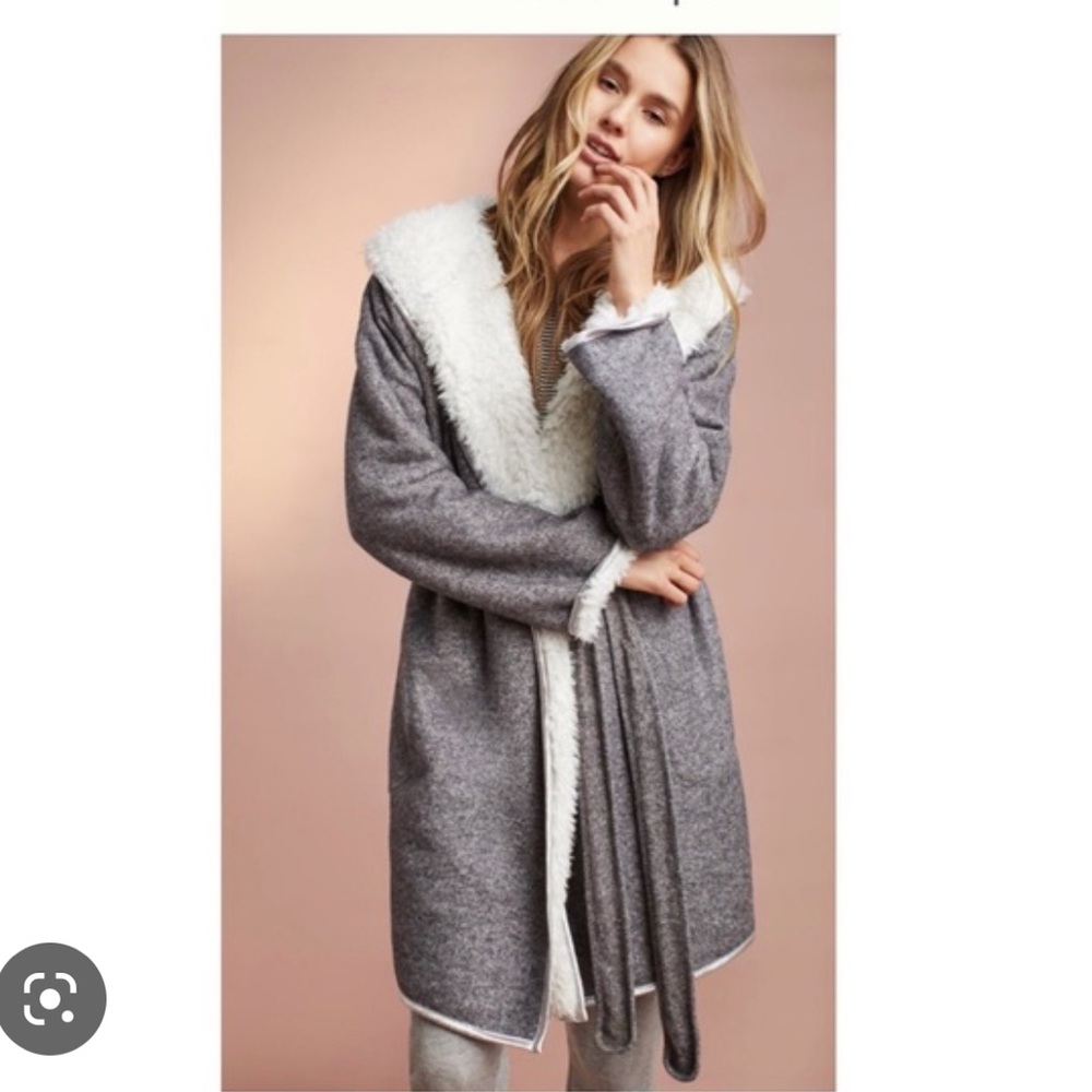 Anthropologie pure and good robe